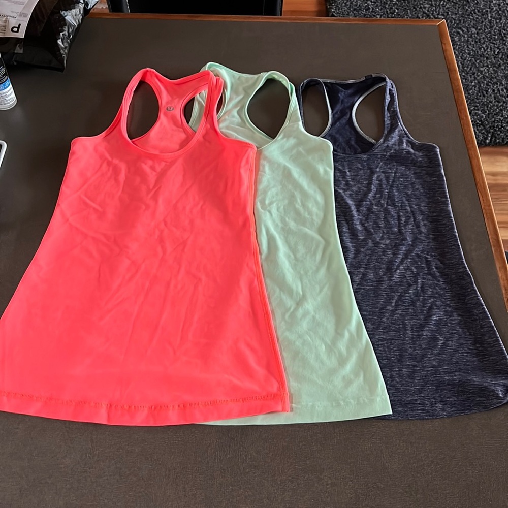🍋 3 Cool racerback tanks size 4
